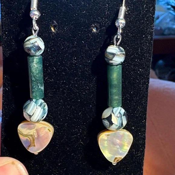 Hand Crafted Nacre and Dark Green Dangle Earrings - Picture 1 of 2